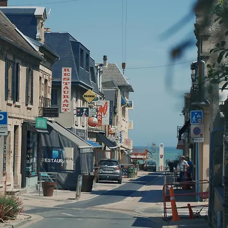 Good Luc 150 M De La Centre Parking Gratuit